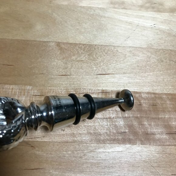 Mud Pie Silver Plated Double Sided Cast Heavy Weight Metal Lion Bottle Topper 5" - Picture 7 of 10